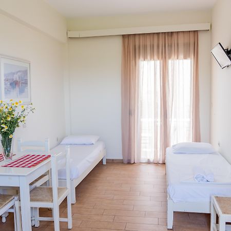 Almyra Apartments & Suites Sfáka Exteriér fotografie