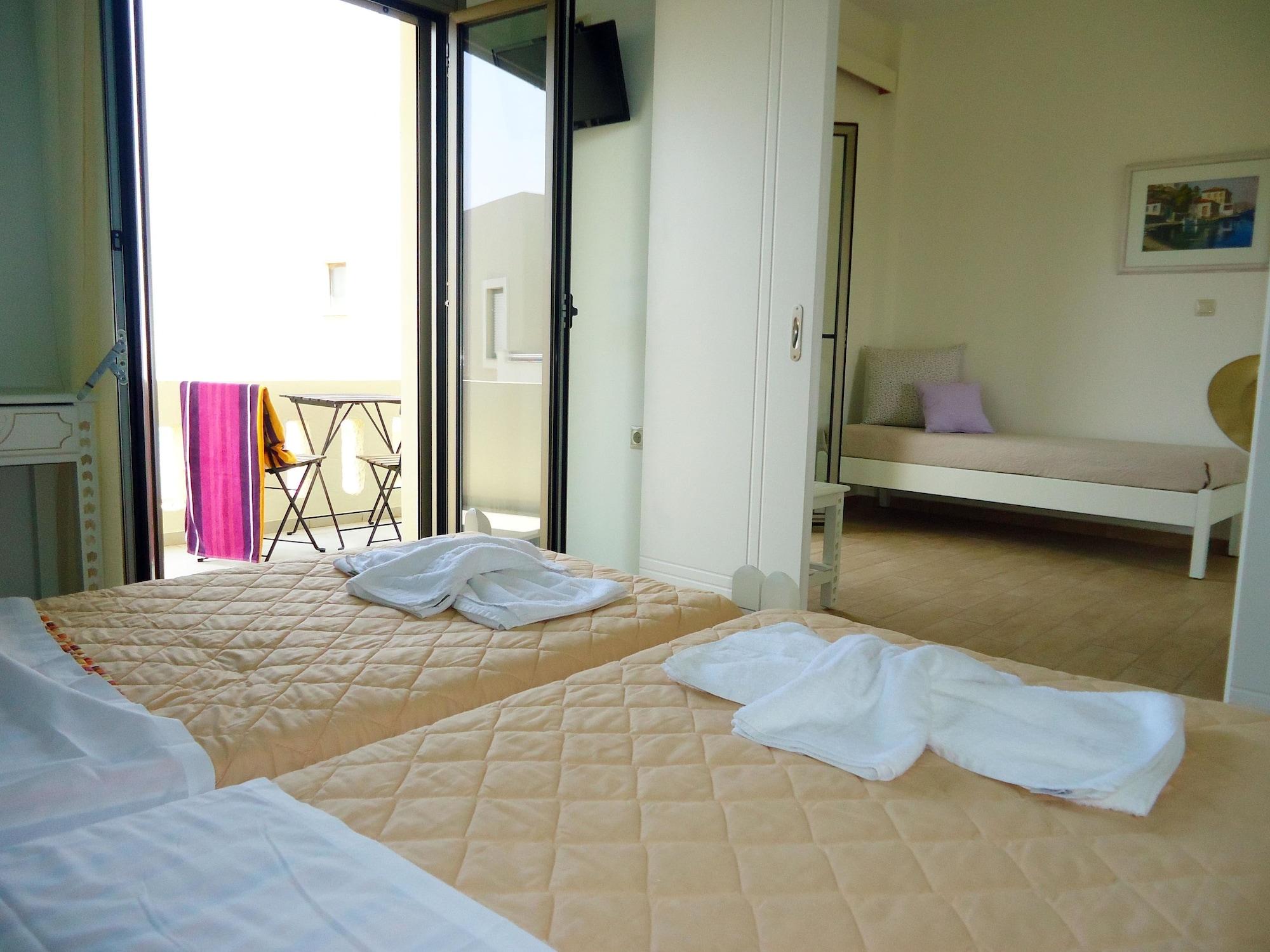Almyra Apartments & Suites Sfáka Exteriér fotografie